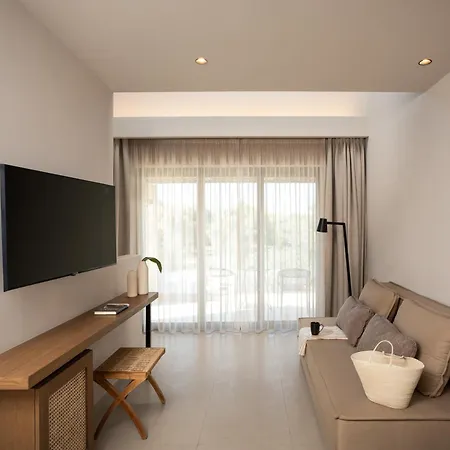 Ekati Mare Lifestyle ホテル 4*